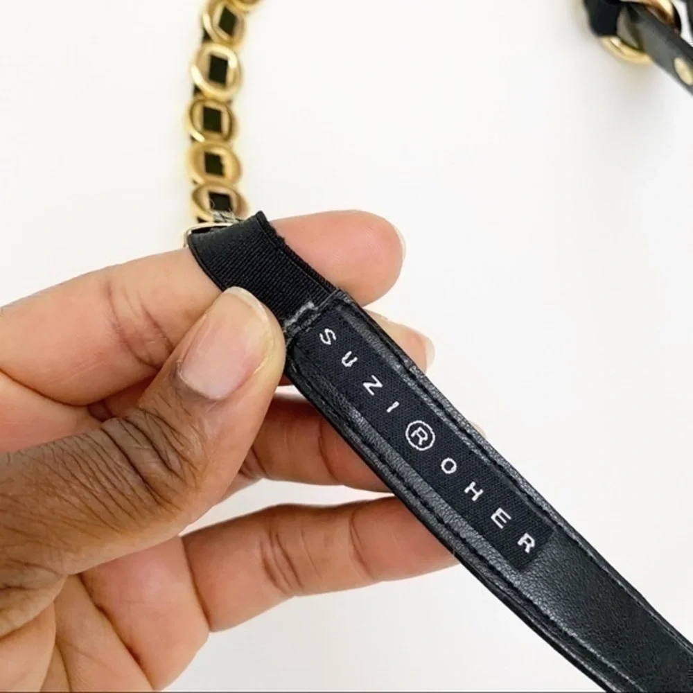 Authentic Suzi Roger black leather and Gold belt